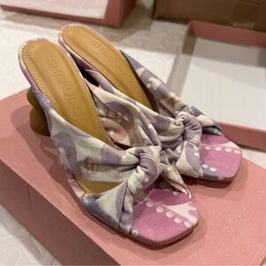 Open-toed cloth mule w/ funky wooden heel